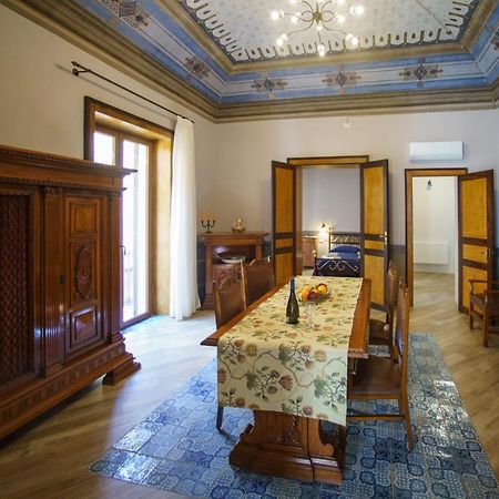צ'פאלו Cefas Apartments מראה חיצוני תמונה